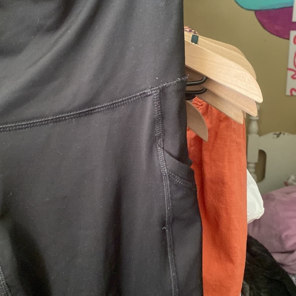 Leggings - Picture 2 of 5